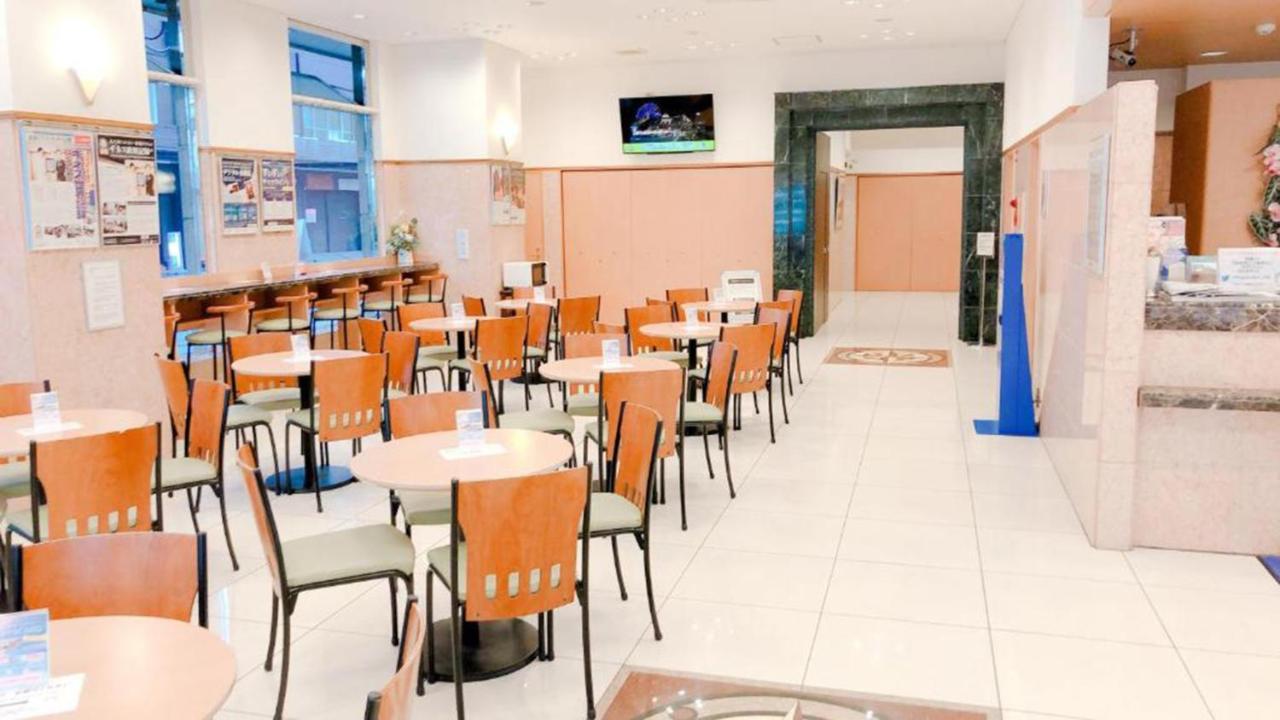 Toyoko Inn Osaka Hankyu Juso-Eki Nishi-Guchi No.1 Exterior foto